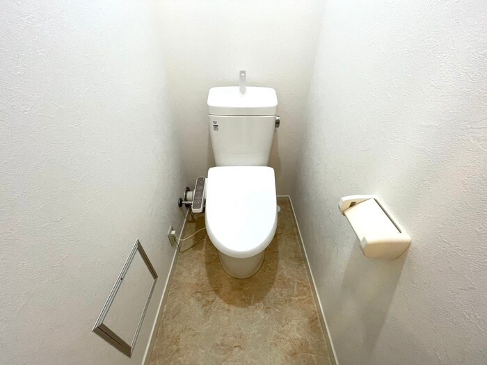 物件内観写真14　(トイレ)