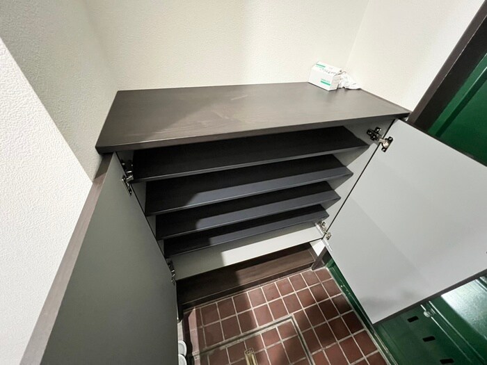 物件内観写真15　(靴箱)