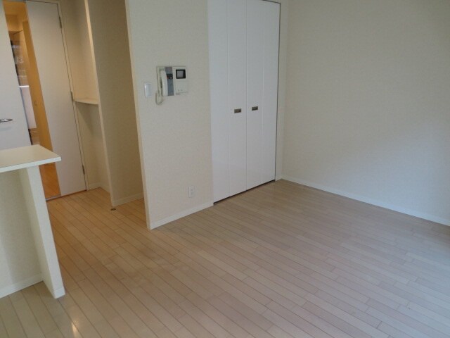 物件内観写真15　(居室)