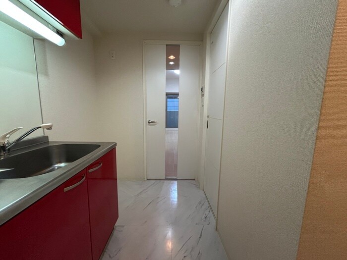 物件内観写真16　(廊下)