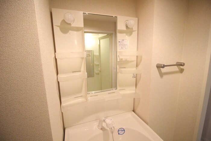 物件内観写真18　(洗面)