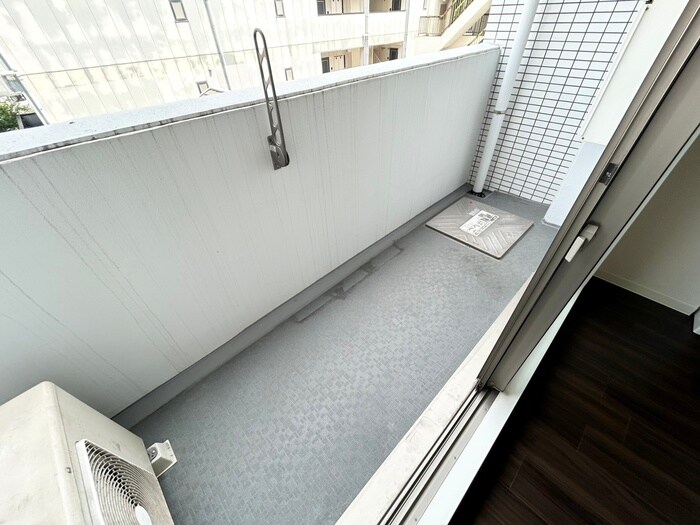 物件内観写真18　(ベランダ・バルコニー)