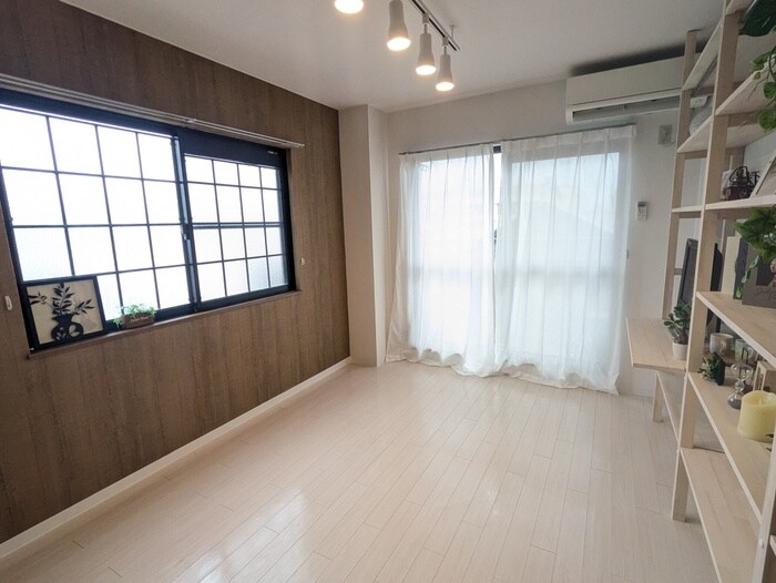 物件内観写真21　(居室)