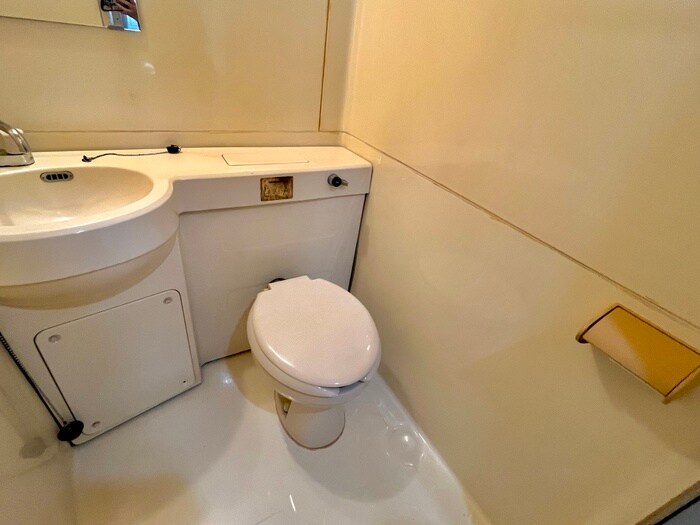 物件内観写真14　(トイレ)