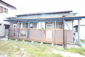 新林町梶原貸家外観写真