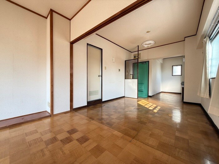 物件内観写真8　(居室)