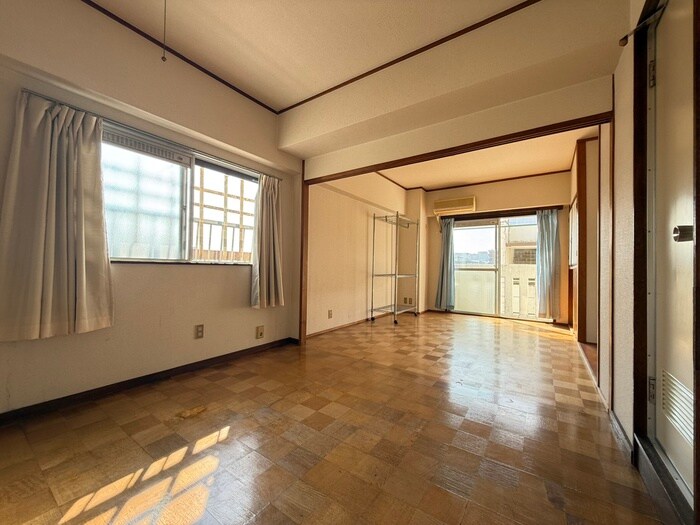 物件内観写真10　(居室)