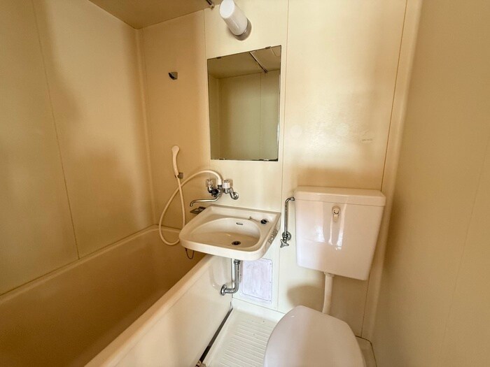 物件内観写真15　(洗面)