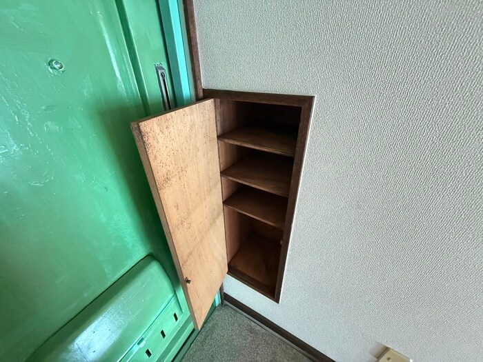 物件内観写真18　(靴箱)