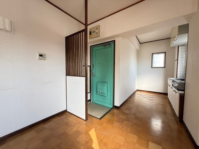 物件内観写真21　(廊下)