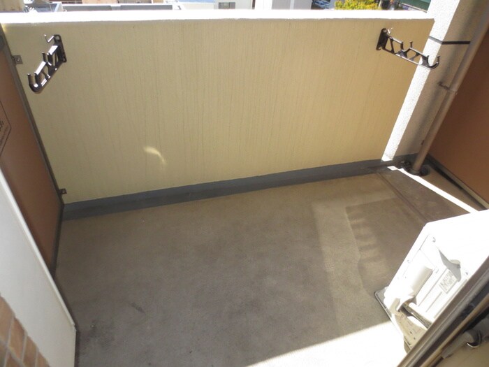 物件内観写真13　(ベランダ・バルコニー)