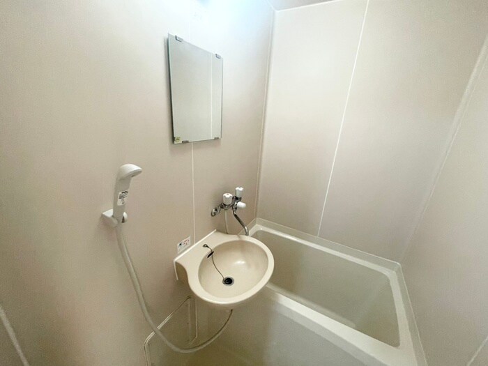 物件内観写真14　(洗面)