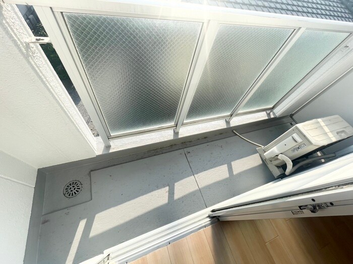 物件内観写真17　(室内からの展望)