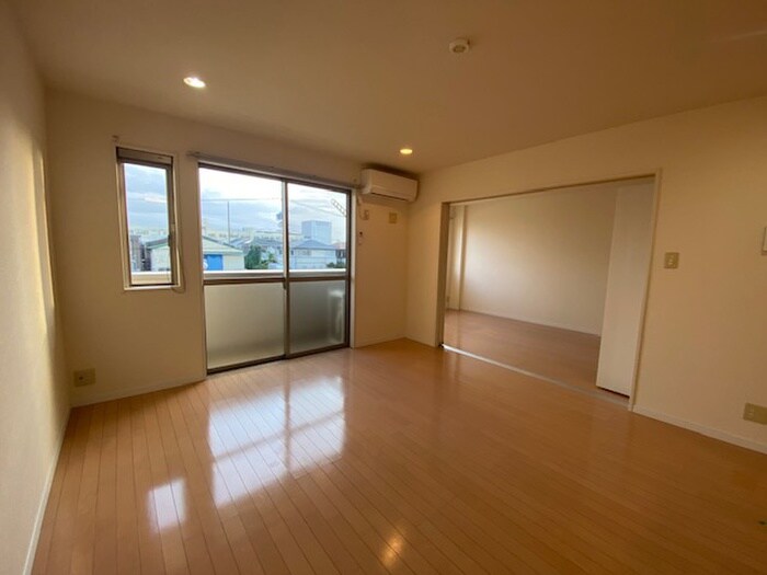 物件内観写真10　(内観写真)