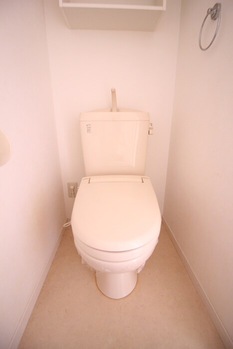 物件内観写真12　(トイレ)