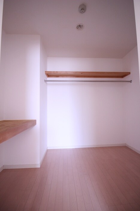 物件内観写真14　(収納)