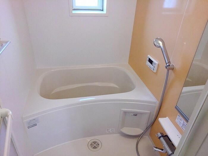物件内観写真8　(バス／シャワールーム等)