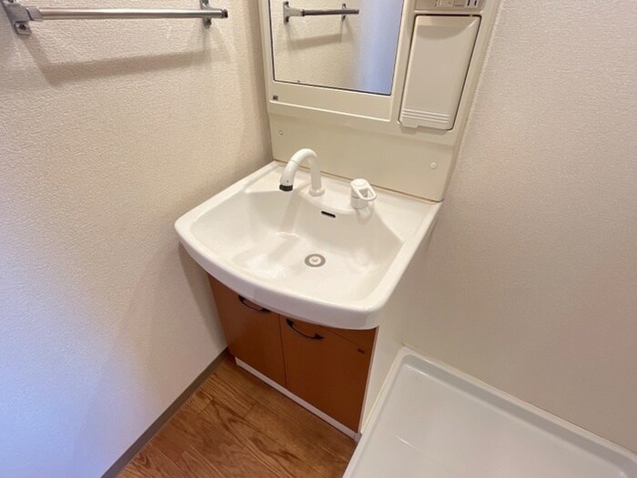 物件内観写真12　(洗面)