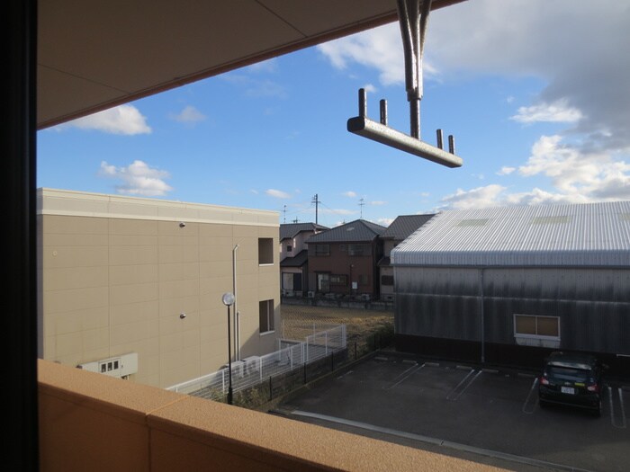 物件内観写真22　(室内からの展望)