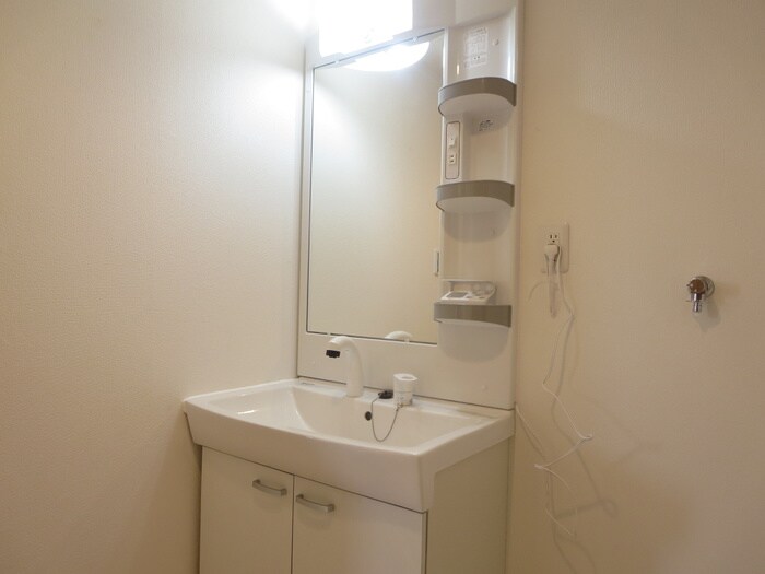 物件内観写真12　(洗面)