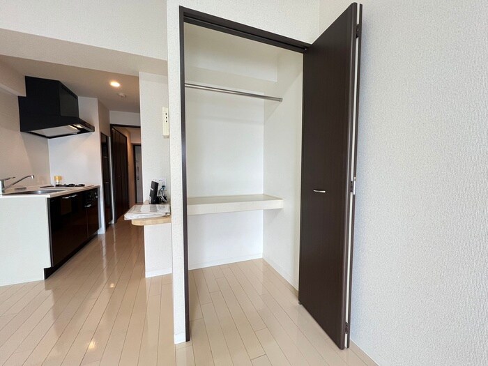 物件内観写真9　(収納)