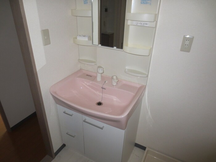 物件内観写真7　(洗面)