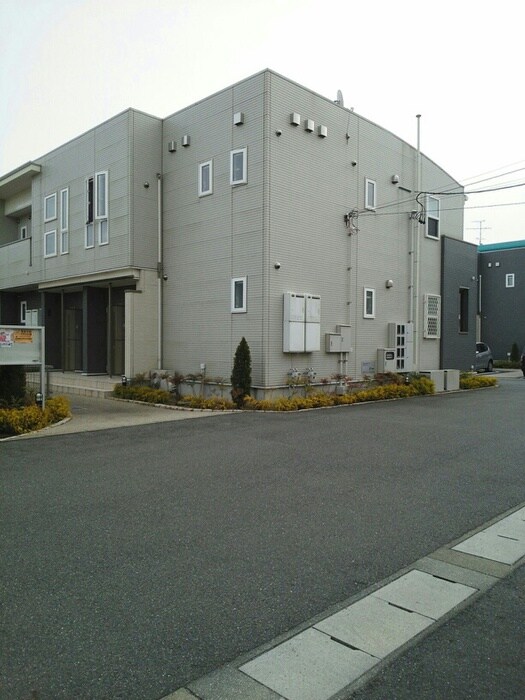 物件外観写真4　(外観写真)