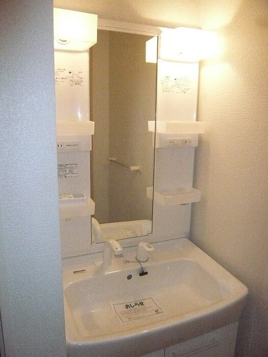 物件内観写真12　(洗面)