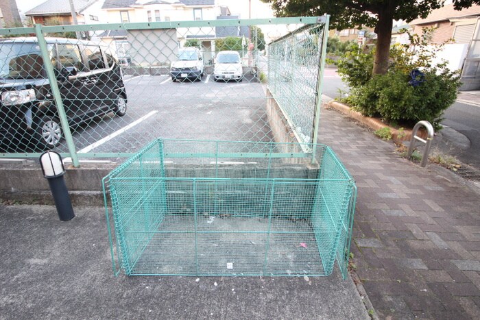 物件外観写真5　(外観写真)