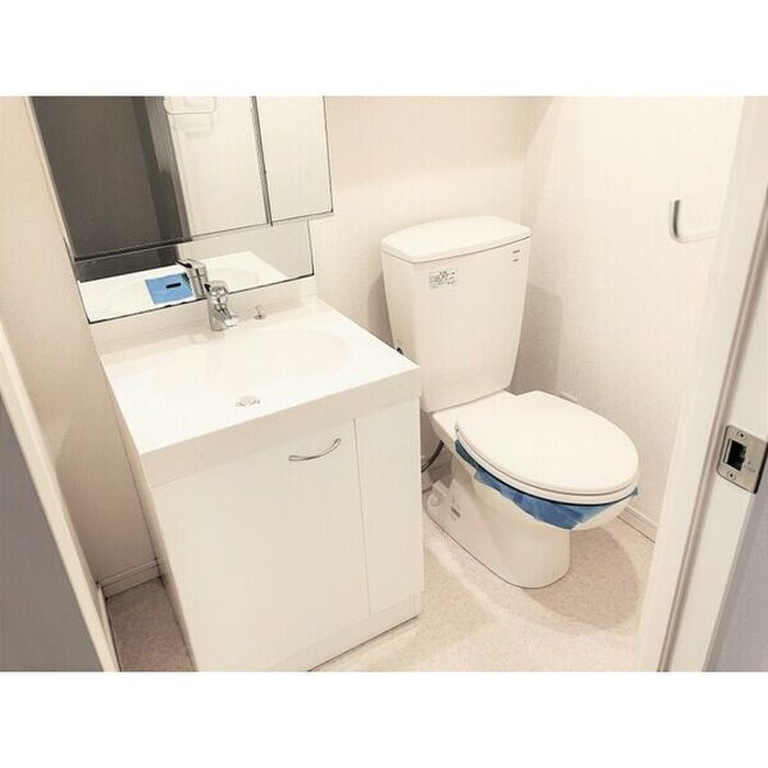 物件内観写真12　(洗面)