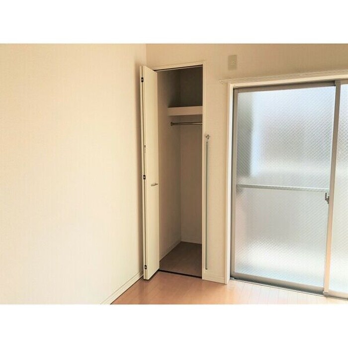 物件内観写真15　(収納)