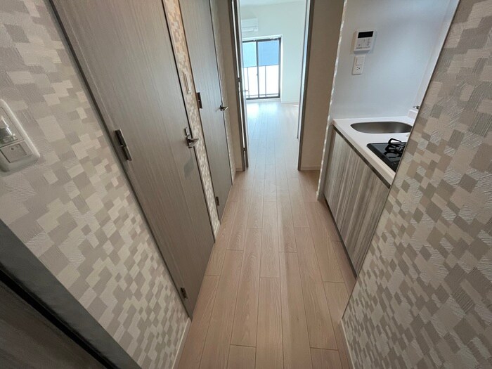 物件内観写真17　(廊下)