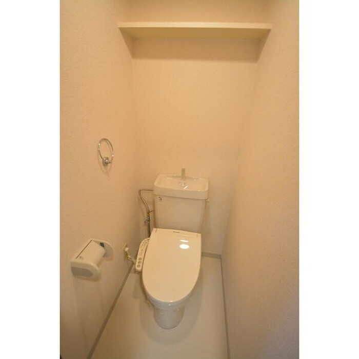 物件内観写真11　(トイレ)