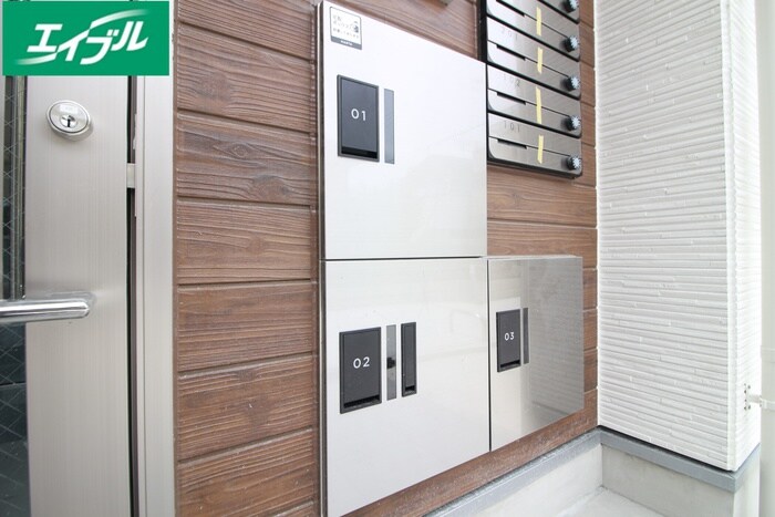 物件外観写真3　(建物設備)