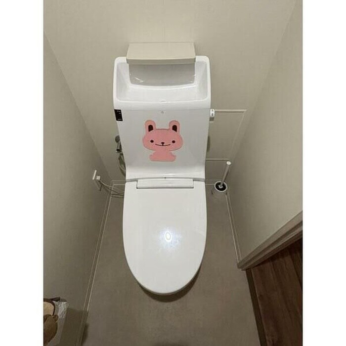 物件内観写真4　(トイレ)