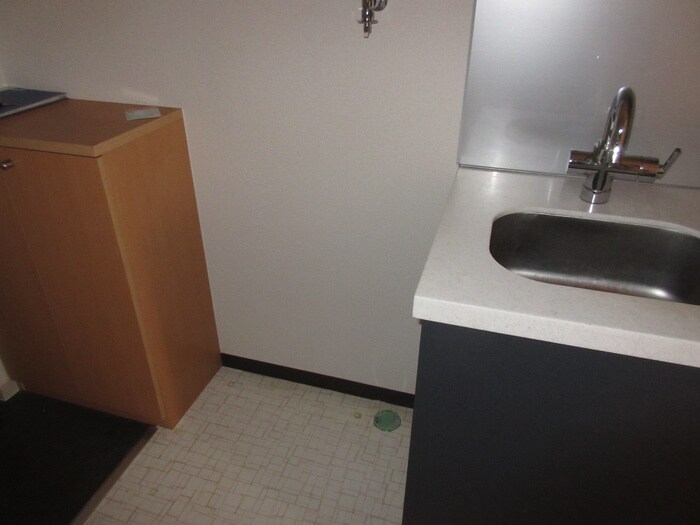 物件内観写真18　(洗濯機置場)