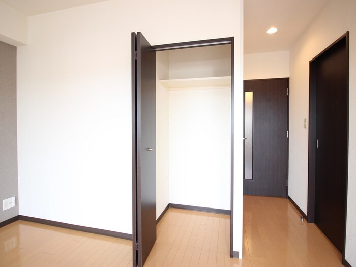 物件内観写真22　(収納)