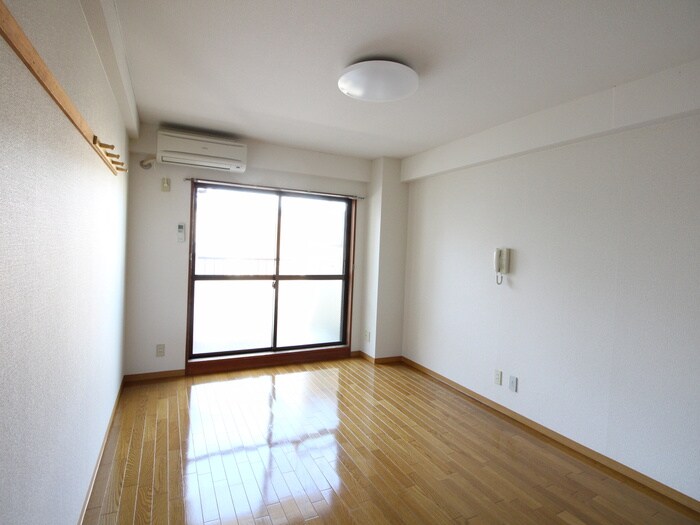 物件内観写真12　(居室)