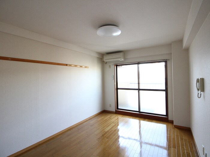 物件内観写真13　(居室)