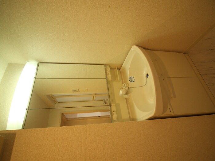 物件内観写真11　(洗面)