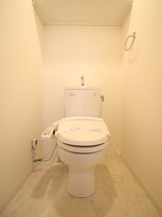 物件内観写真12　(トイレ)