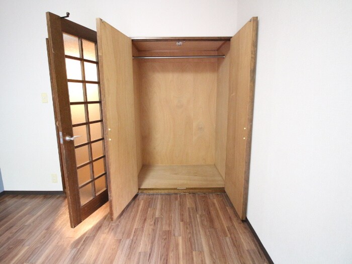 物件内観写真14　(収納)