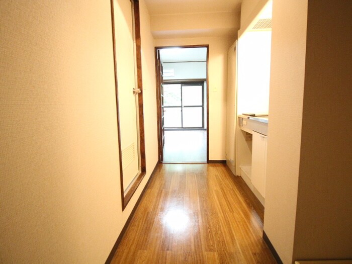 物件内観写真22　(廊下)