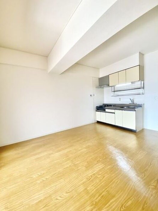 物件内観写真6　(居室)