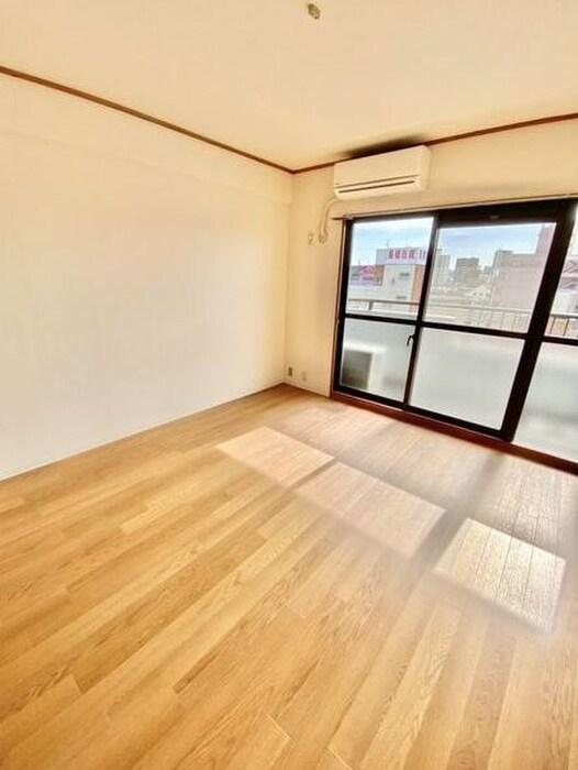 物件内観写真7　(居室)