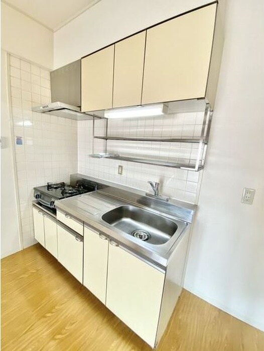 物件内観写真8　(居室)