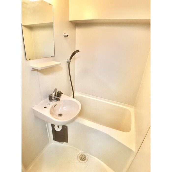 物件内観写真15　(洗面)