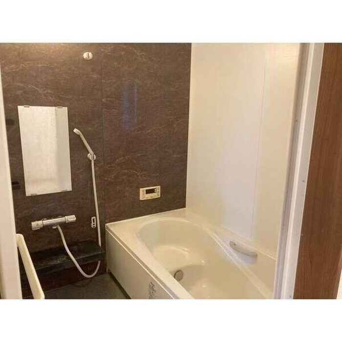 物件内観写真5　(バス／シャワールーム等)