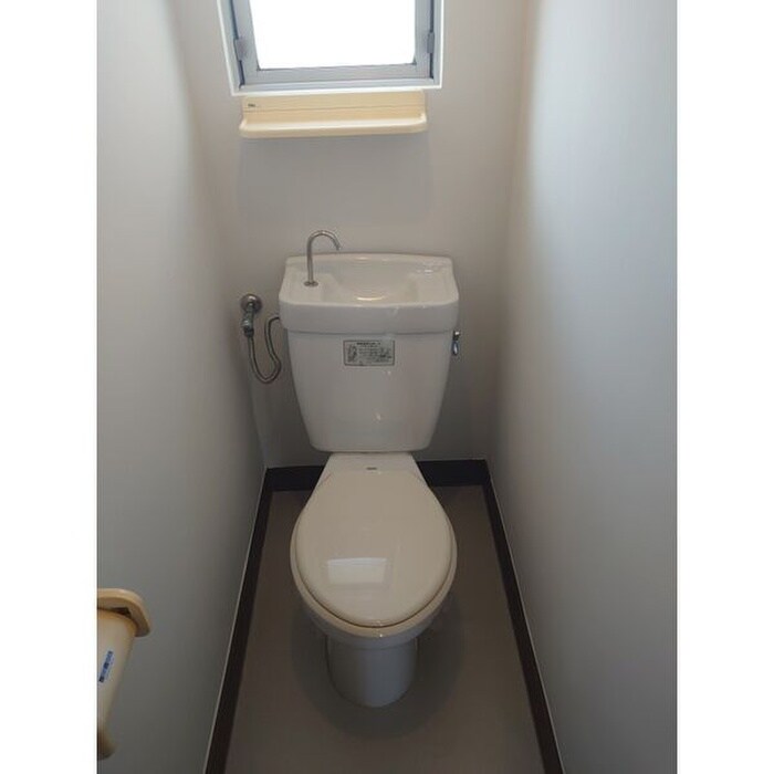 物件内観写真13　(トイレ)