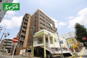 サンマ－ル新瑞外観写真